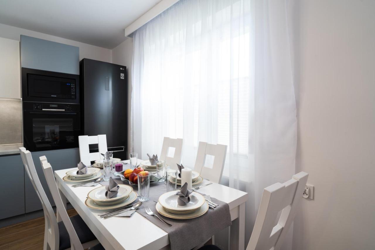 Apartament Zielony Przyladek Brwinow المظهر الخارجي الصورة